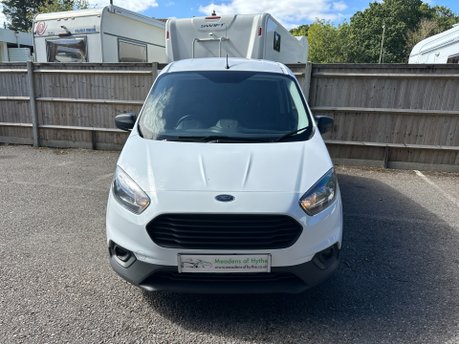 Ford Transit Courier TREND 1.5 TDCI 5dr 9