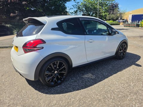 Peugeot 208 1.6 208 GTi 30th e-THP 3dr 18