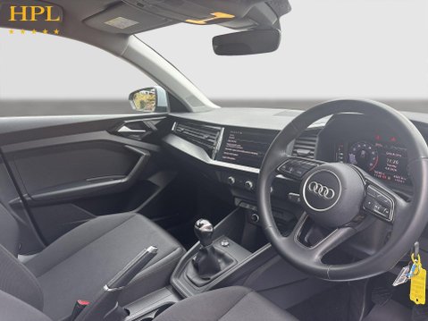 Audi A1 1.0 TFSI 25 Technik Sportback 5dr Petrol Manual Euro 6 (s/s) (95 ps) 12