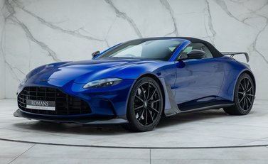 Aston Martin V12 Vantage ROADSTER 5