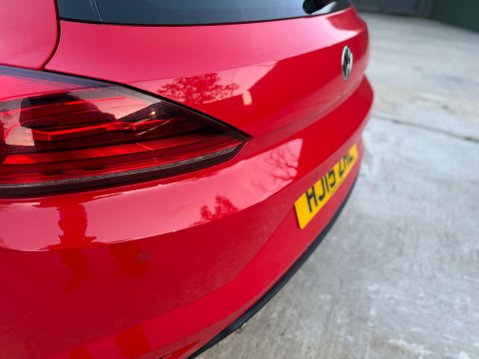 Volkswagen Scirocco 2.0 Scirocco GT BlueMotion Technology TDSi Semi-Auto 3dr 33