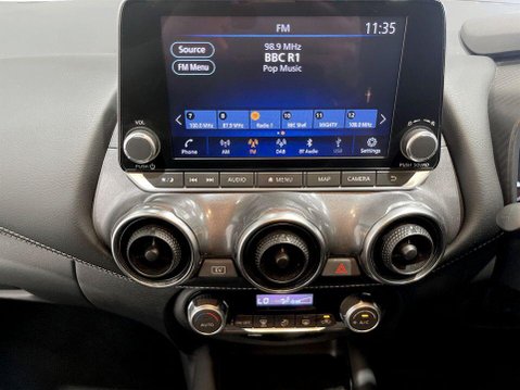 Nissan Juke 1.6 N-Connecta SUV 5dr Petrol Hybrid Auto Euro 6 (143 ps) 18
