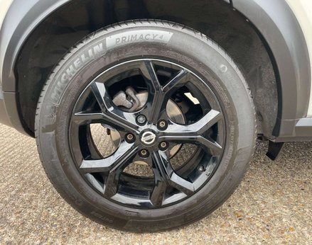 Nissan Juke 1.0 Juke N-Connecta DiG-T 5dr 14