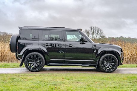 Land Rover Defender D300 X-Dynamic HSE URBAN