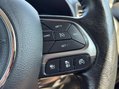 Jeep Renegade LIMITED 23