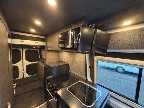 Mercedes-Benz Racetruck Sport Tech Conversion 16