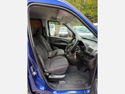 Vauxhall Combo 1.6 CDTi 2300 16v Sportive Panel Van 6dr Diesel Manual FWD L2 H1 (s/s) (137 31
