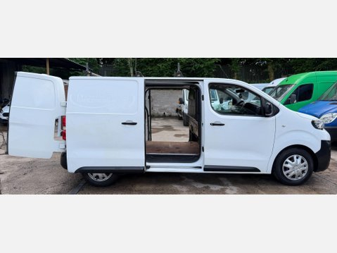 Peugeot Expert 1.6 BlueHDi 1000 Professional Standard Panel Van 6dr Diesel Manual MWB Euro 12