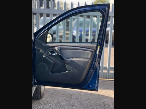 Dacia Duster 1.2 Duster Laureate TCe 4x2 5dr 41