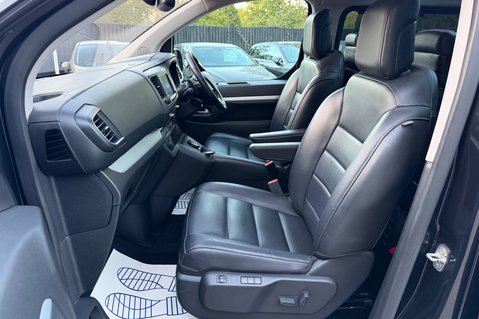 Toyota Proace Verso D-4D L2 VIP - 7 SEATER - AUTOMATIC  15