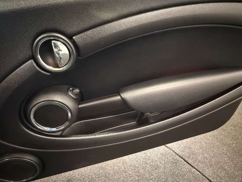 Mini Convertible 1.6 One 2dr 44