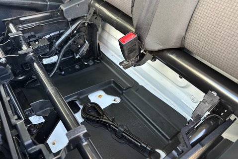 Ford Transit 350 Drw L5 130 ps Dropside Truck - 5.2m Internal Length 14