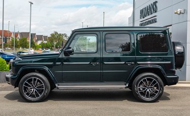 Mercedes-Benz G Class G400d AMG LINE PREMIUM PLUS 3