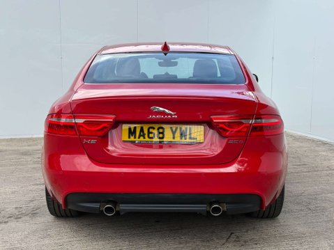 Jaguar XE 2.0 XE R-Sport Auto 4dr 35