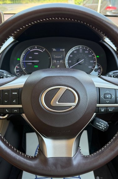 Lexus RX 450H LUXURY - PANORAMIC SUNROOF - RARE COLOUR COMBO 