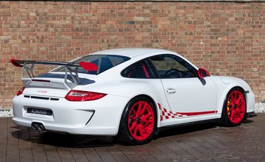 Porsche 911 GT3 RS (997.2) 7
