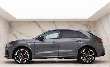 Audi RS Q8 Vorsprung 3