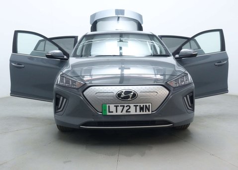 Hyundai IONIQ IONIQ Premium SE BEV 5dr 57
