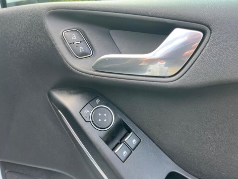 Ford Fiesta ZETEC 25