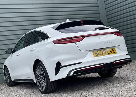 Kia Pro Ceed 1.5T GDi ISG GT-Line DCT 10
