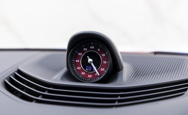 Porsche Taycan Turbo Cross Turismo 19