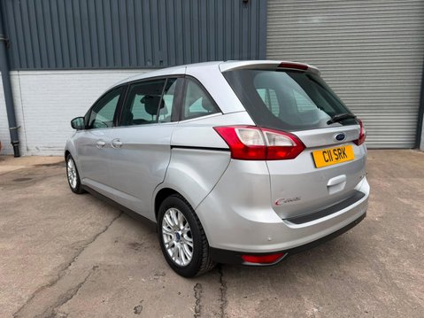 Ford Grand C-Max 1.6 TDCi Titanium Euro 5 5dr 5