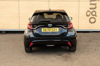 Toyota Yaris EXCEL FHEV 6