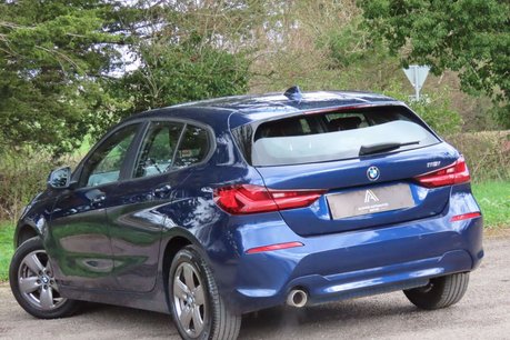 BMW 1 Series 1.5 118i SE DCT Euro 6 (s/s) 5dr 7
