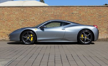 Ferrari 458 Italia 5
