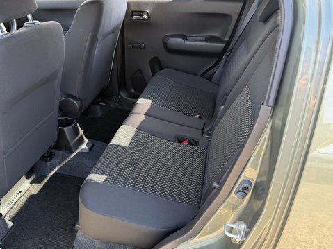 Suzuki Ignis 1.2 Dualjet 12V Hybrid SZ-T 5dr 37