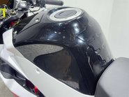 Hyosung GD 2016 ONLY 1K VERY CLEAN LIGHT WEIGHT SPORTS BIKE 250CC NEW MOT 26