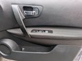 Nissan Qashqai 1.5 dCi Visia 2WD 5dr 10