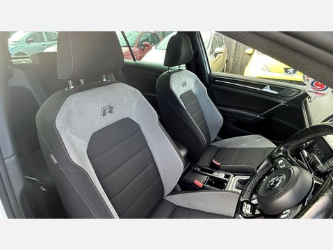Volkswagen Golf 2.0 TSI BlueMotion Tech R DSG 4Motion Euro 6 (s/s) 5dr 25