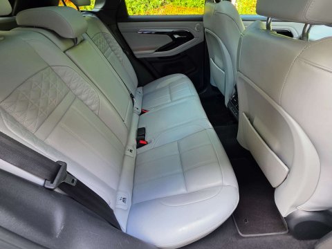 Land Rover Range Rover Evoque 2.0 Range Rover Evoque Autobiography D MHEV Auto 4WD 5dr 16