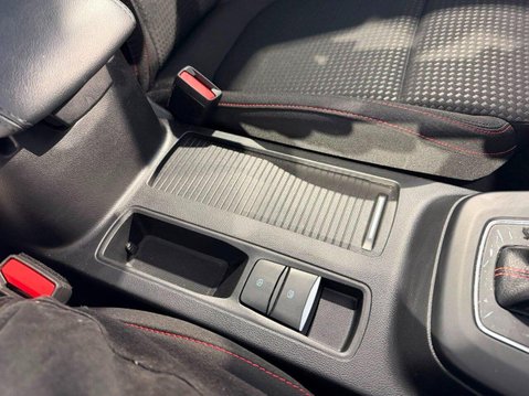 Ford Focus 1.0T EcoBoost MHEV ST-Line DCT Euro 6 (s/s) 5dr 19