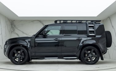 Land Rover Defender 110 D300 Hard Top X-Dynamic HSE 2