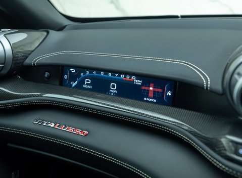 Ferrari GTC4 Lusso V12 24