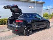 Jaguar F-Pace 2.0 D180 Chequered Flag Auto AWD Euro 6 (s/s) 5dr 40