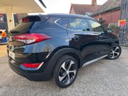 Hyundai TUCSON CRDI PREMIUM BLUE DRIVE 2