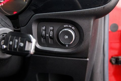 Vauxhall Corsa SE PREMIUM 16