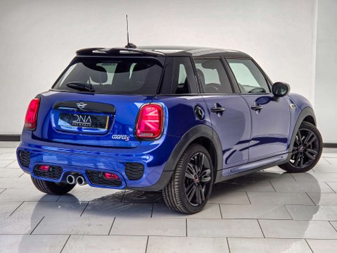 Mini Hatch 2.0 Cooper S Sport Hatchback 5dr Petrol Steptronic Euro 6 (s/s) (192 ps) 21