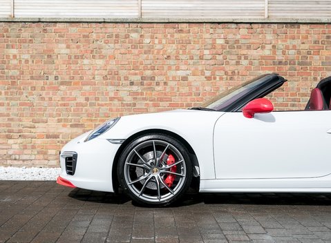 Porsche 911 (991) Targa 4S PDK 31