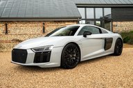 Audi R8 5.2 FSI V10 Plus S Tronic quattro Euro 6 (s/s) 2dr 1