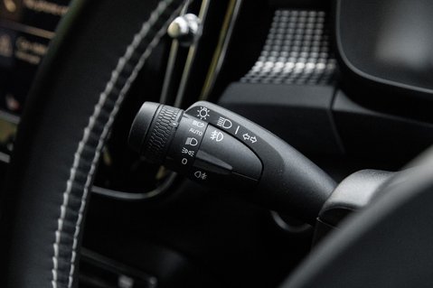 Volvo XC40 T4 R-DESIGN PRO 17