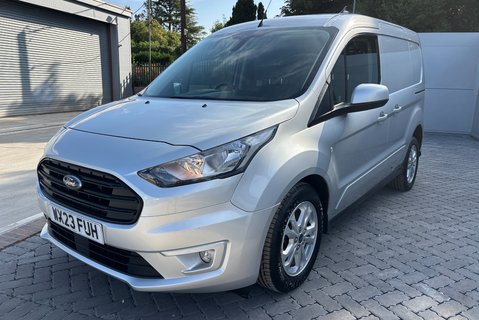 Ford Transit Connect 240 L1 Limited Panel Van - Rear Camera 5