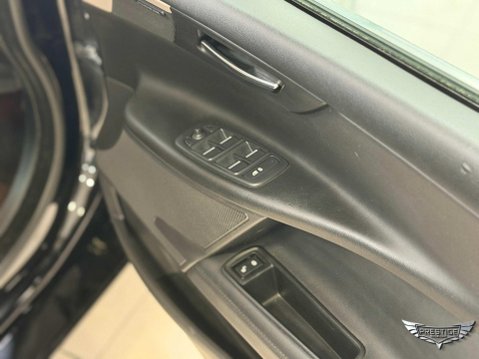 Jaguar XE 2.0d Portfolio Auto AWD Euro 6 (s/s) 4dr 85