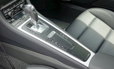 Porsche Cayman GTS 6