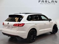 Volkswagen Touareg 3.0 TDI V6 Black Edition SUV 5dr Diesel Tiptronic 4Motion Euro 6 (s/s) (286 4