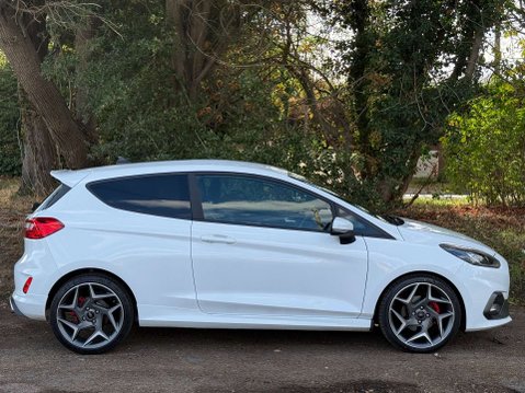 Ford Fiesta 1.5 Fiesta ST-3 T 3dr 18