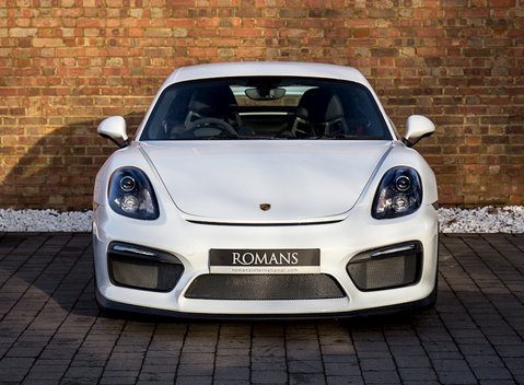 Porsche Cayman GT4 2